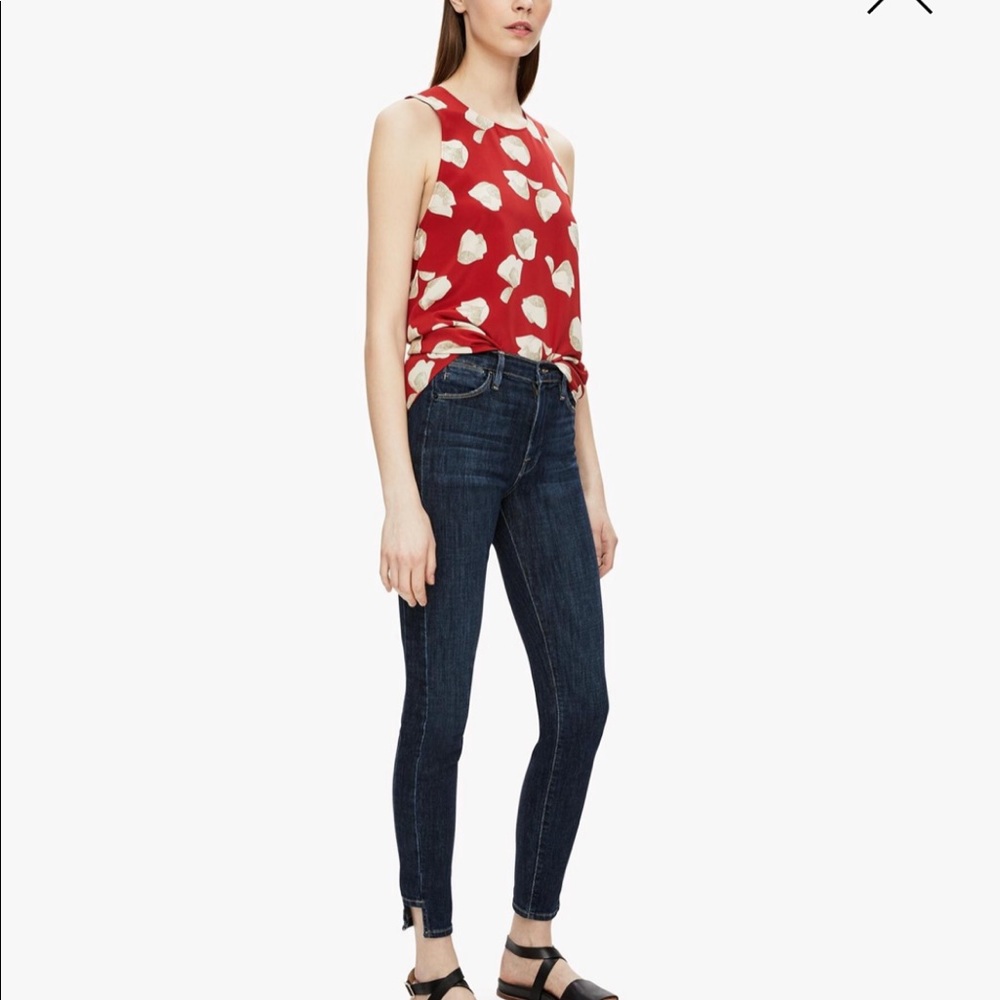 Theory red 100% silk shell top blouse sleeveless pattern